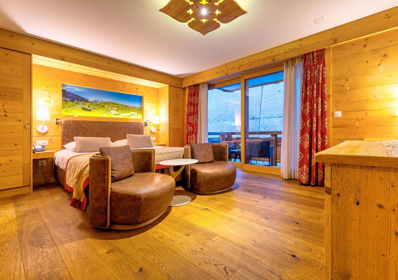 Nendaz 4 Vallees & Spa 4* Superior Bagian luar foto