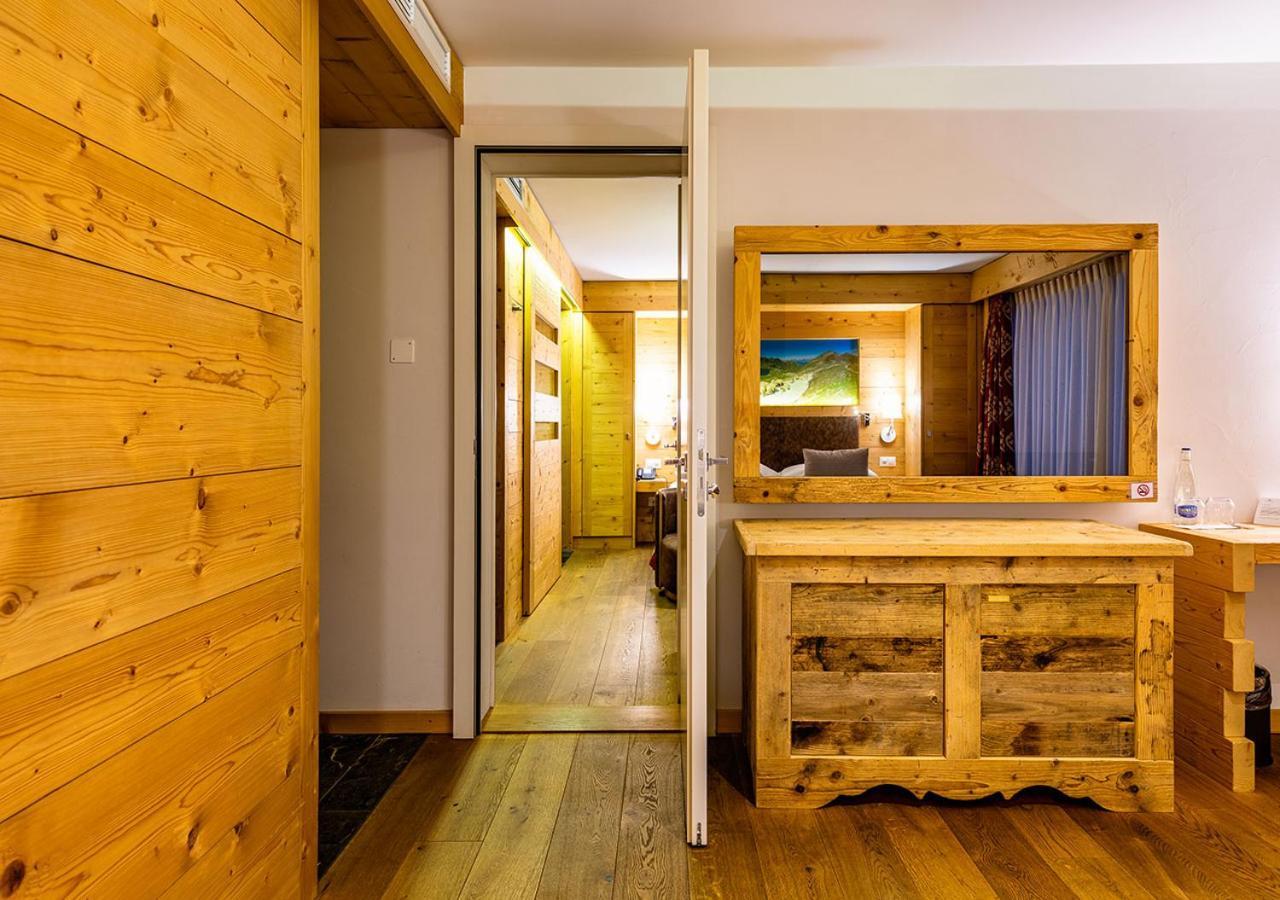 Nendaz 4 Vallees & Spa 4* Superior Bagian luar foto